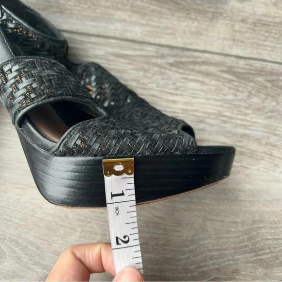 Elliot Lucca Bernadette Woven Leather T-Strap  Heels Size 9 - Picture 15 of 16